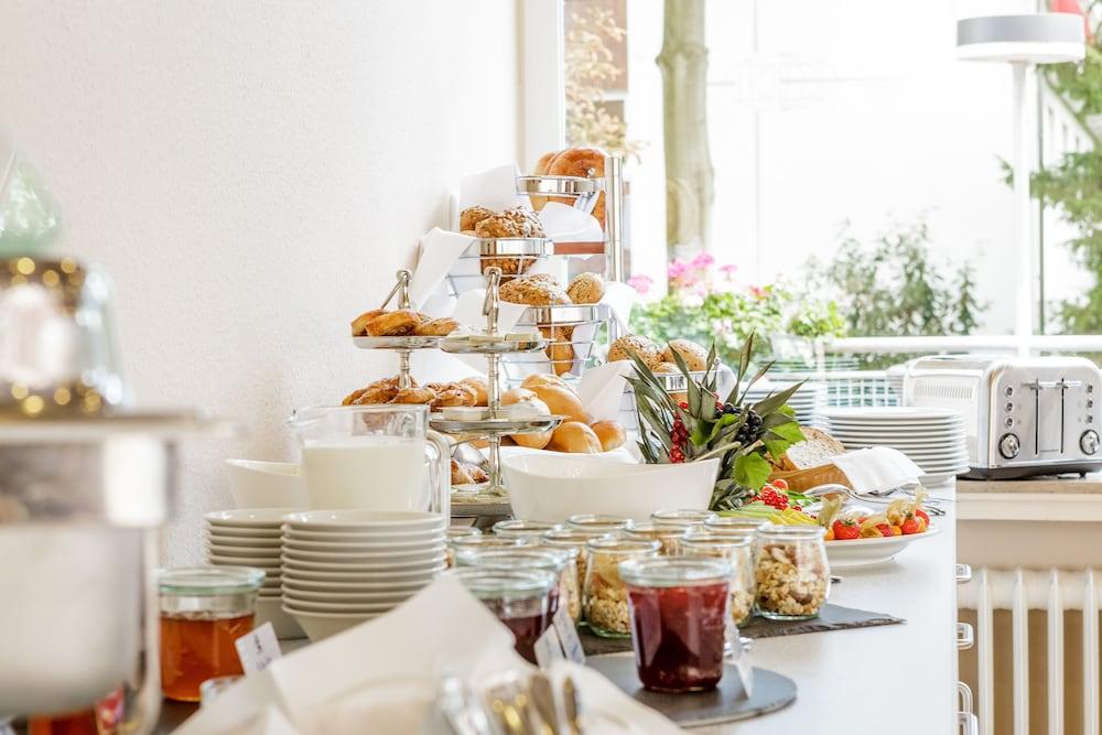Messehotel Koeln-Deutz المظهر الخارجي الصورة