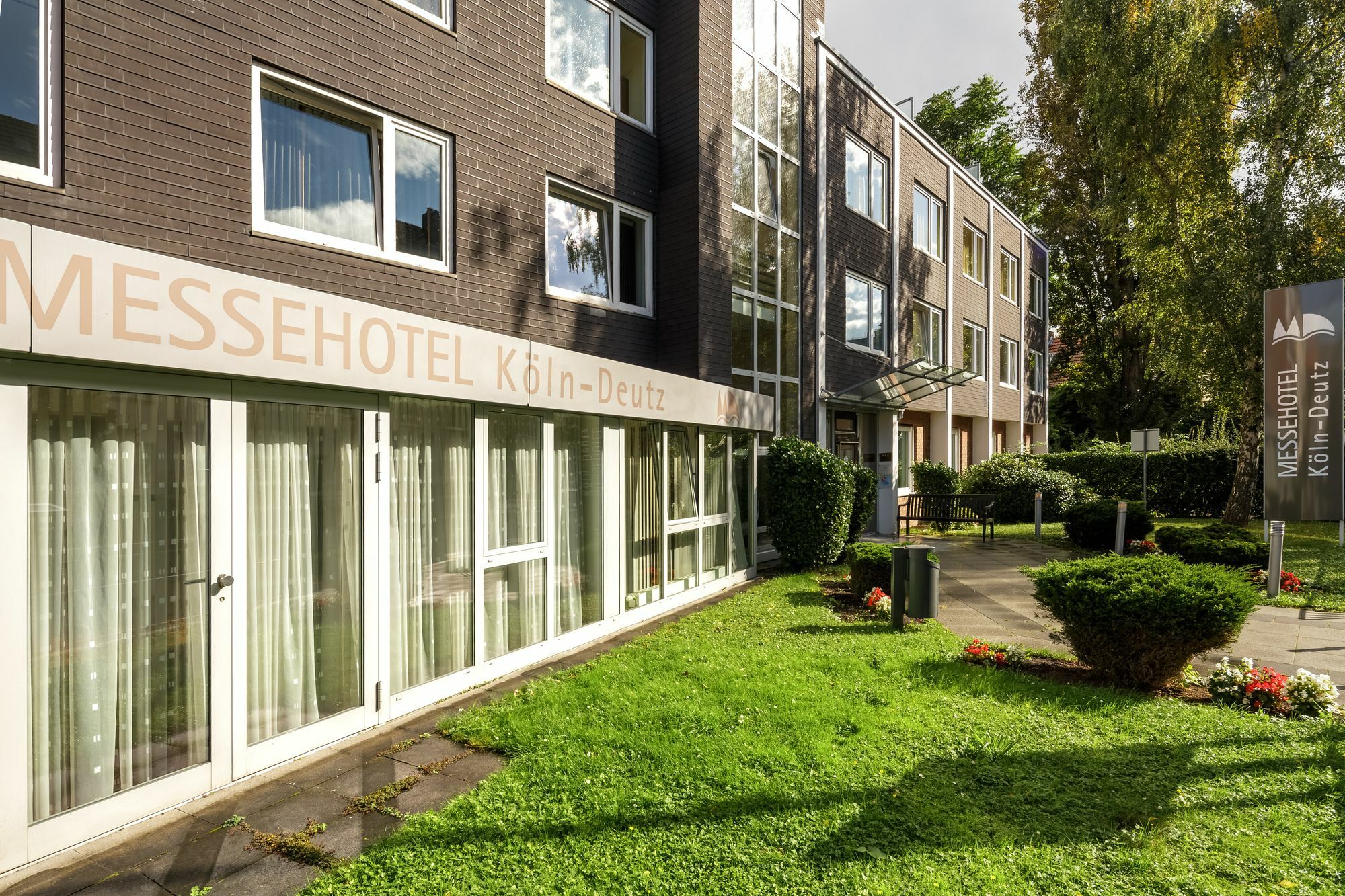 Messehotel Koeln-Deutz المظهر الخارجي الصورة